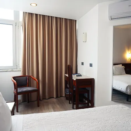 São Francisco Hotel *